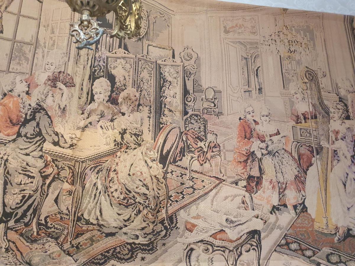 6 Rowntree House * York