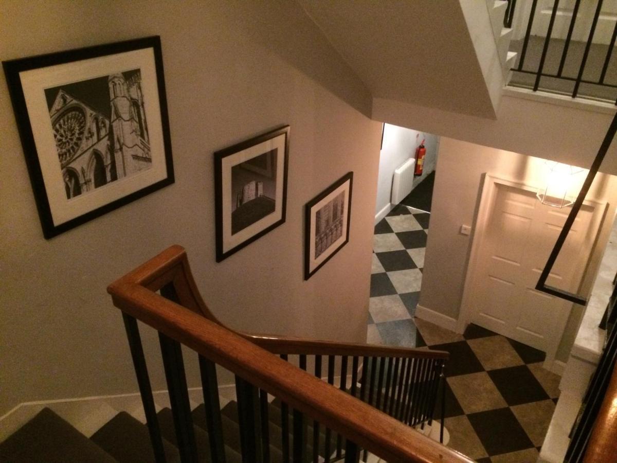 Centre - The Old Committee Room-free Parking Apartment