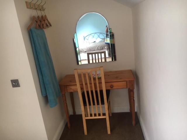 The Annexe - Acomb Apartment