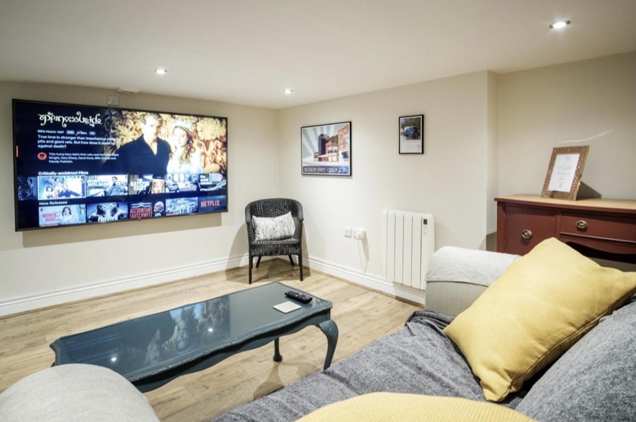 107 Nunnery Lane - A House Of Holiday home