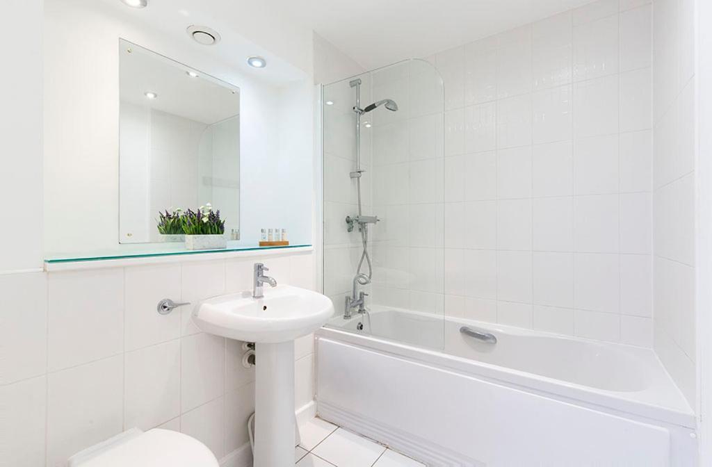 City Center South Bank Apartment