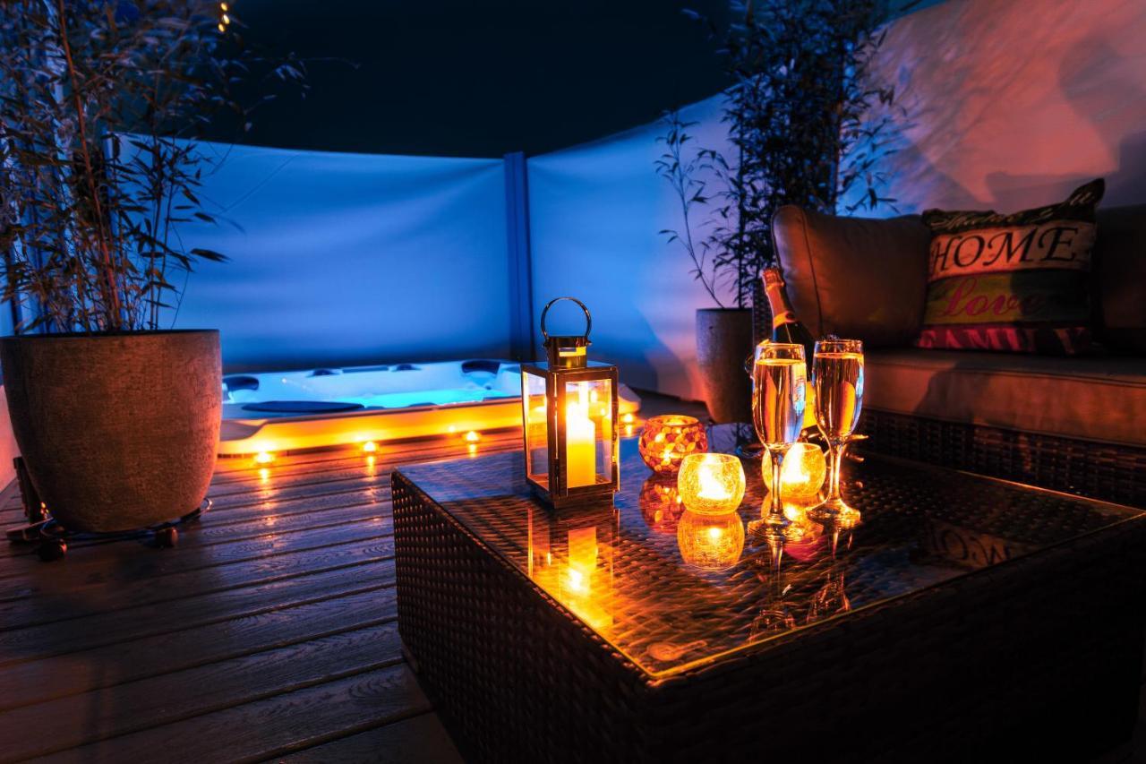Bluebell With Hot Tub Lodge York