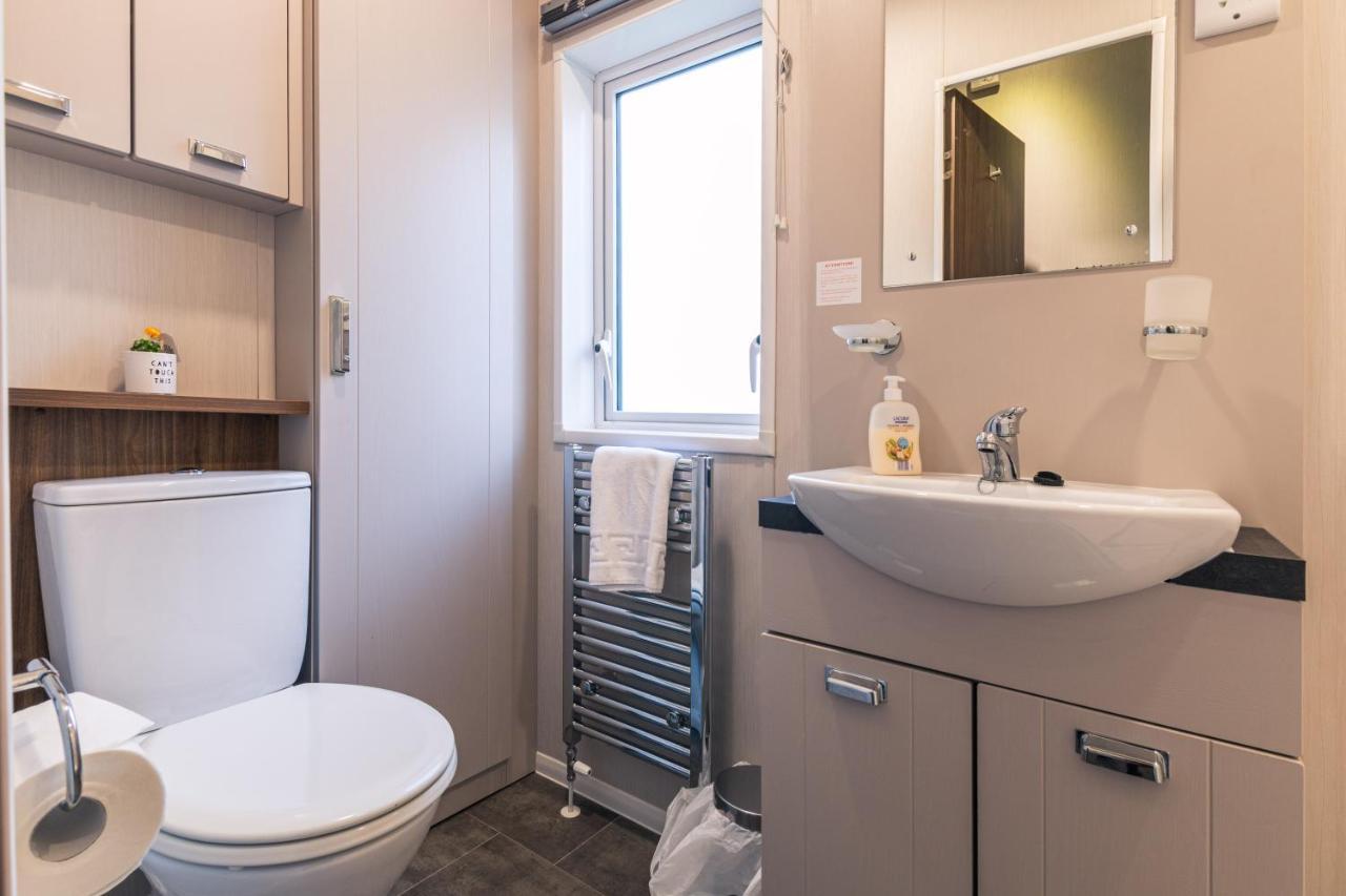 Lodge Hidden Jewel With Hot Tub York