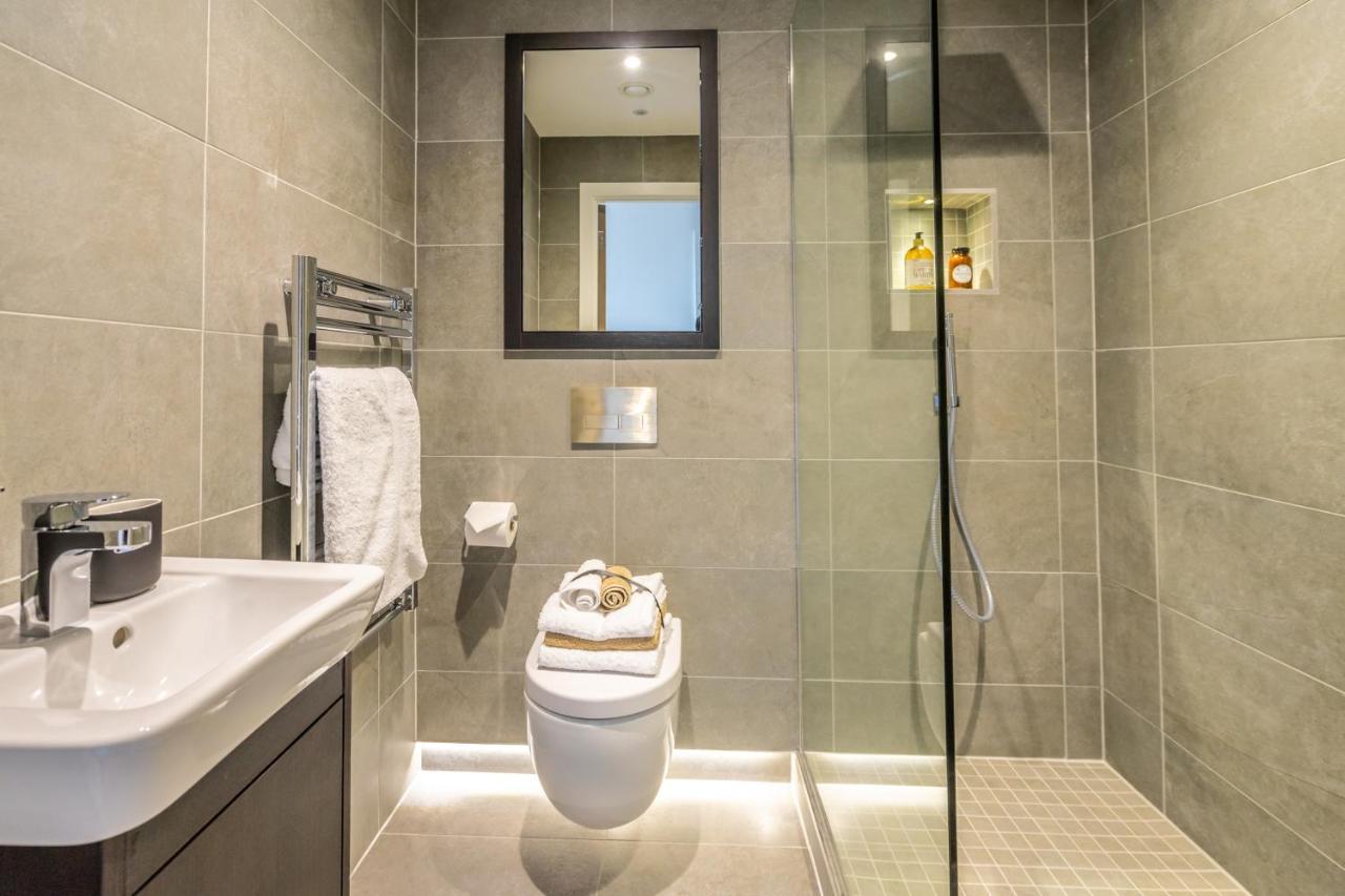 The Penthouse @ Ryedale House Apartment *