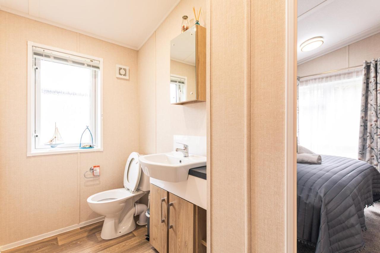 Bluebell With Hot Tub Lodge