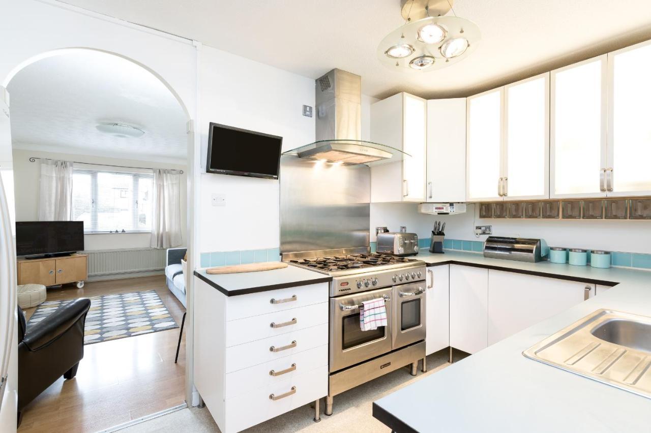Holiday home Pass The Keys Spacious Townhouse With 900 Mbps Wifi And Parking *