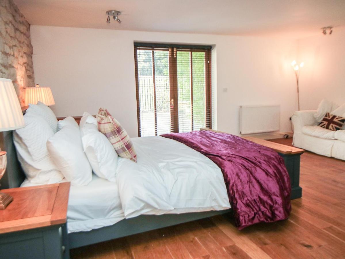 Tuft House Holiday home *
