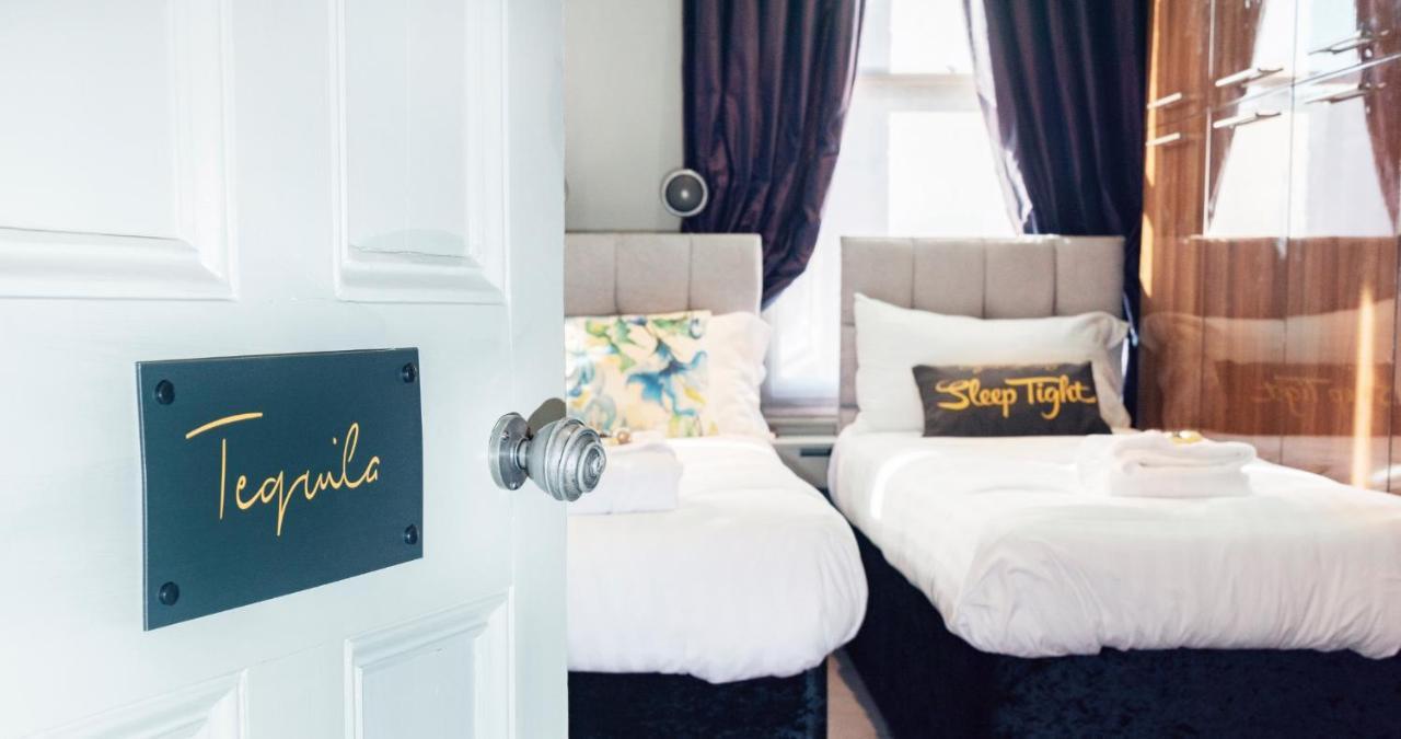 The Gillygate Gathering - Centre - Sleeps Up To 18 Apartment