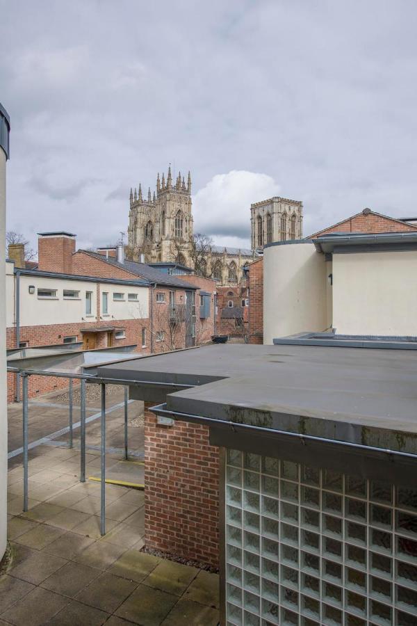Apartment St Helen's House With Minster Views *