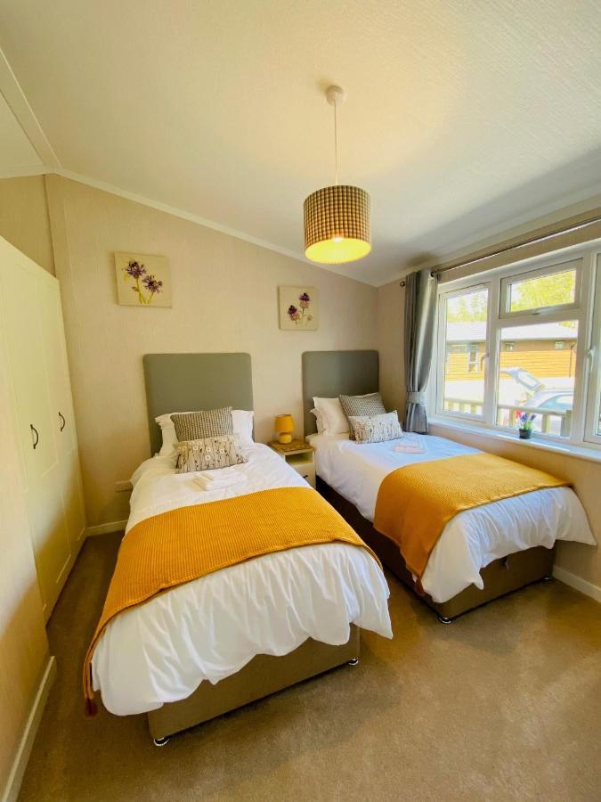 Holiday home Hollicarrs - Wildflower York