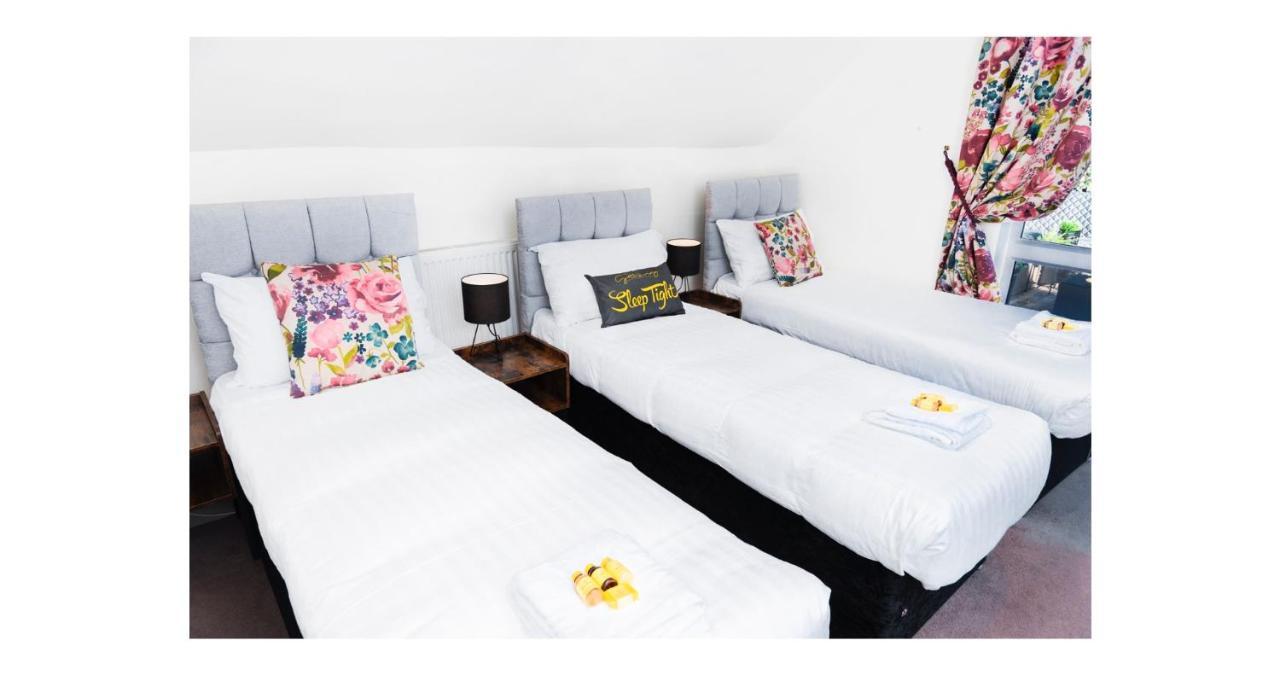 The Gillygate Gathering - Centre - Sleeps Up To 18 * York