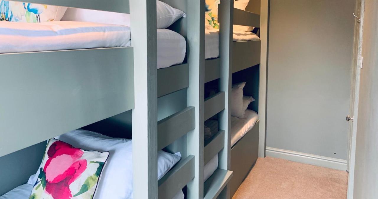 The Gillygate Gathering - Centre - Sleeps Up To 18 Apartment York