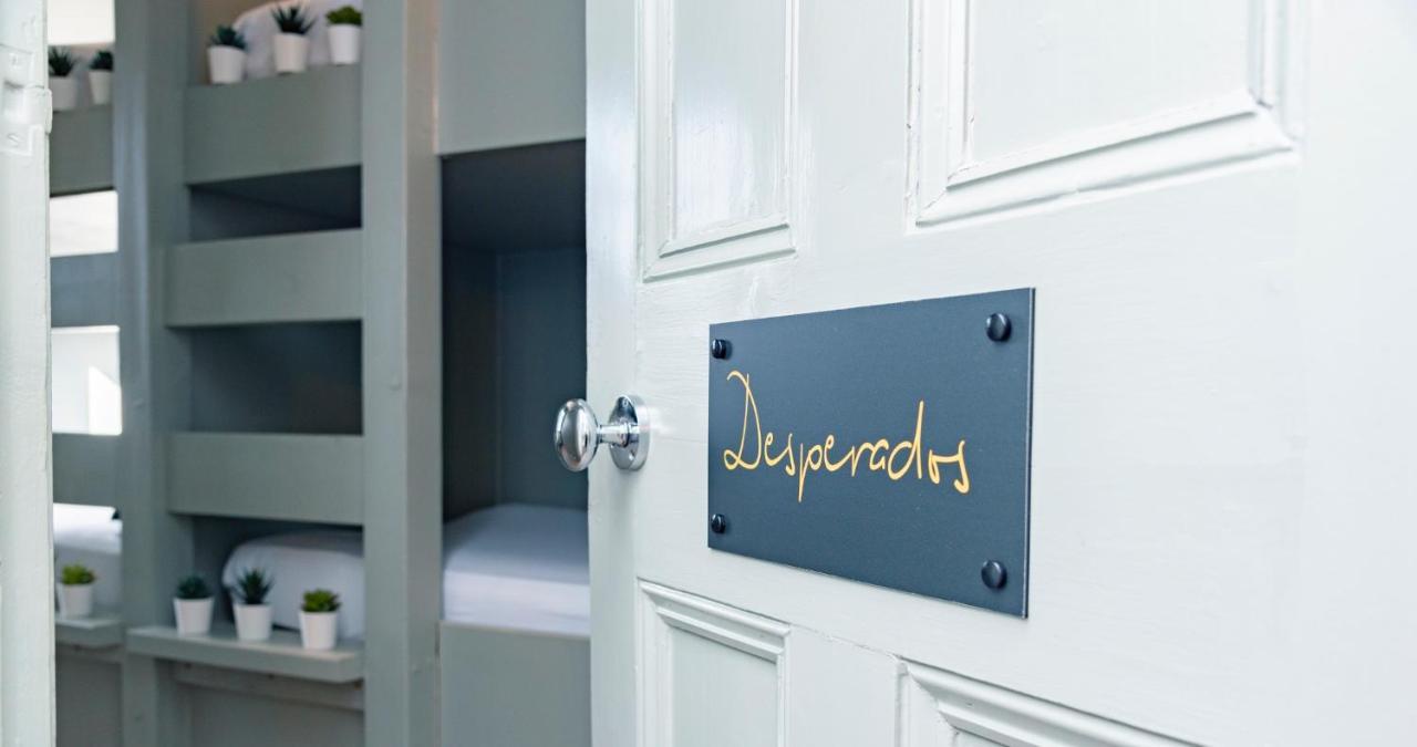 The Gillygate Gathering - Centre - Sleeps Up To 18 Apartment