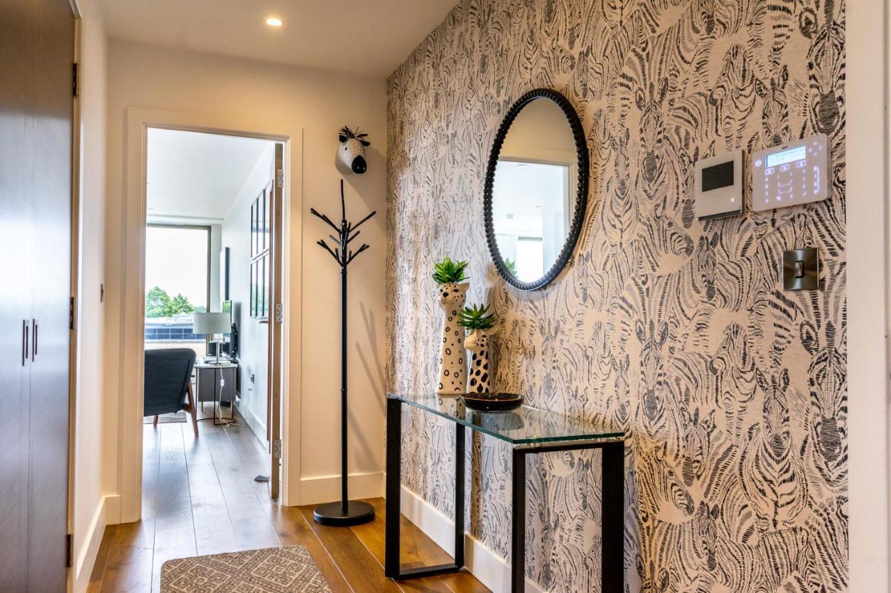 Tree Tops At Ryedale House Apartment *