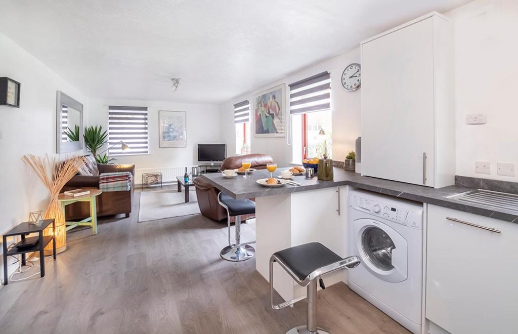 30 Fewster Way Apartment York