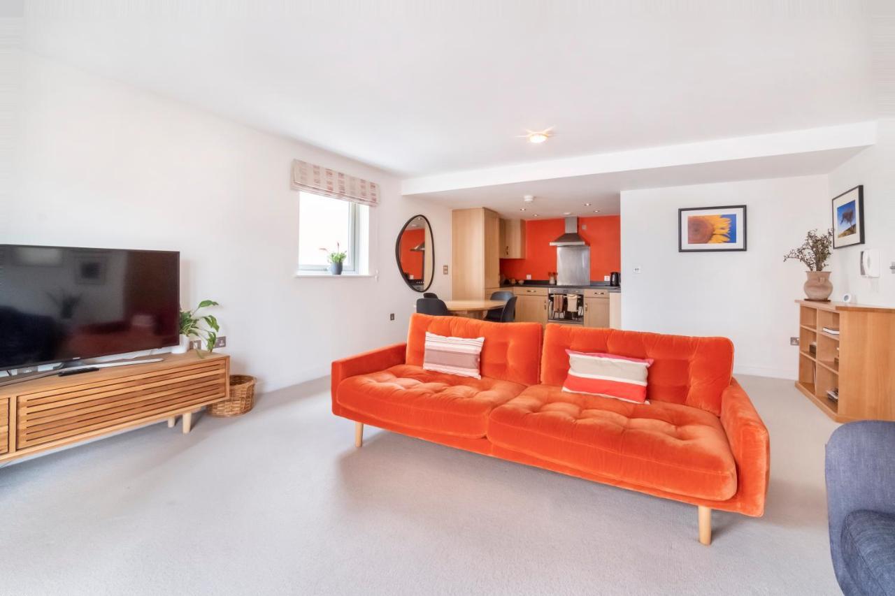 - John Walker House Apartment