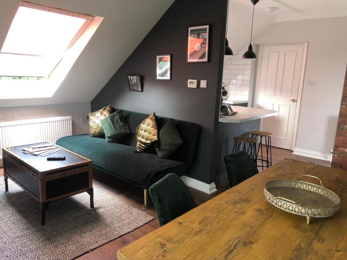 Apartment Time Is Now! Beautiful In