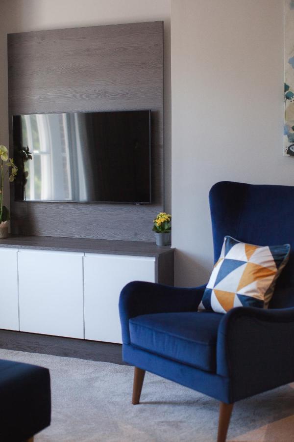 10 Bootham House - Luxury Centre With Free Parking For One Car Apartment *