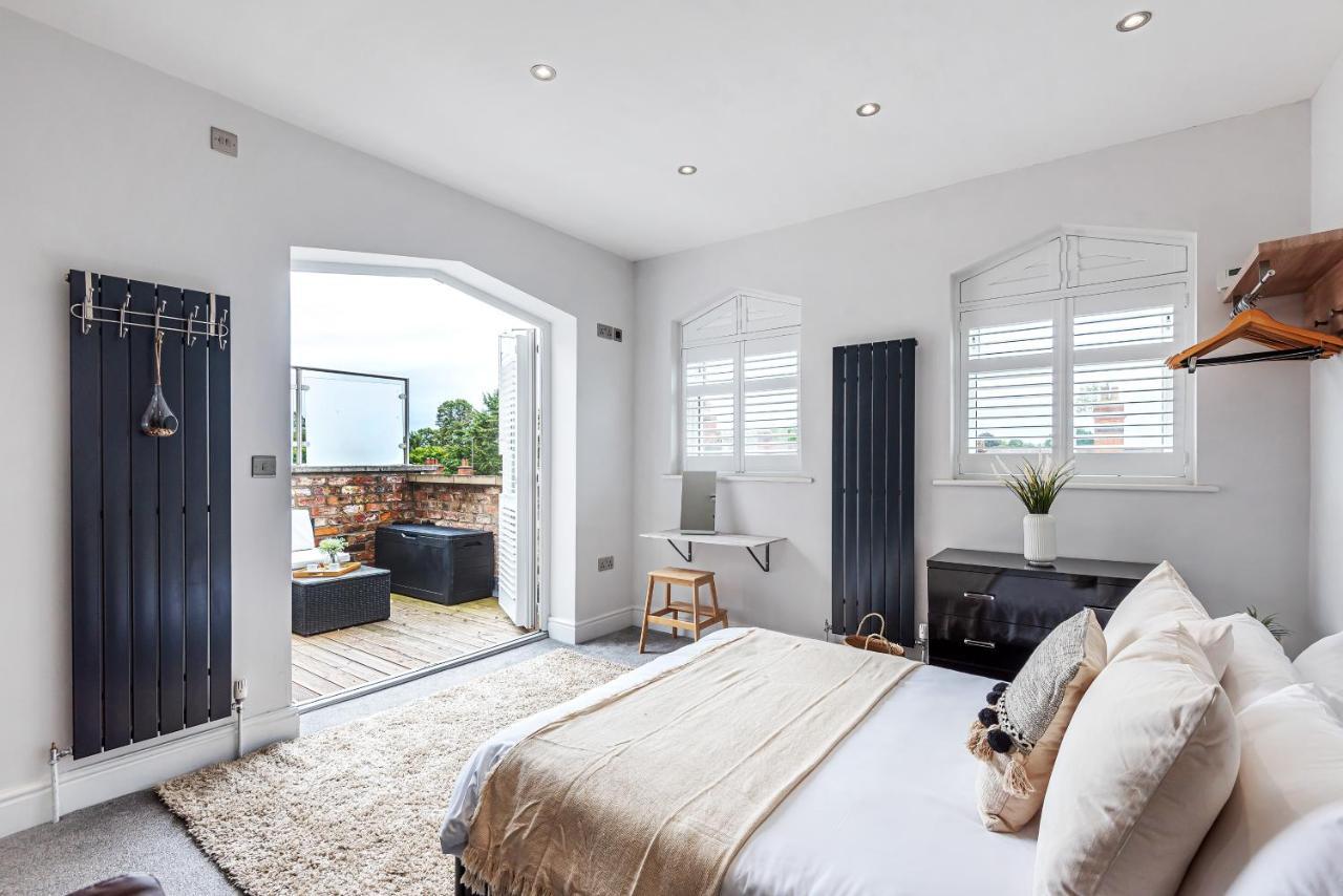 Apartment Locket - Cosy With Balcony