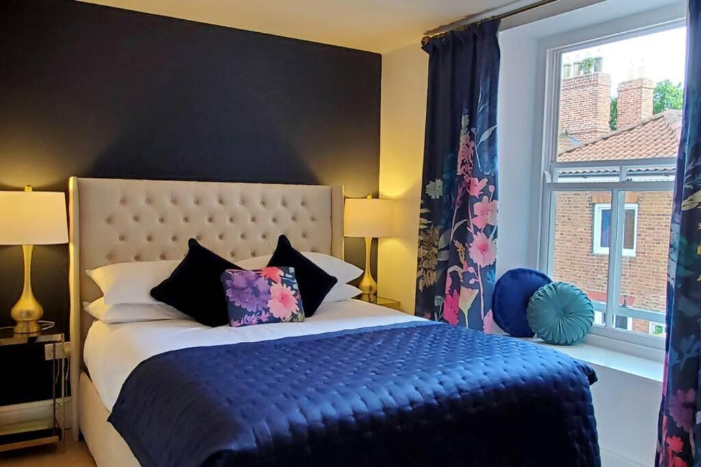 The Riverside At Woodsmill Quay With Parking Apartment York