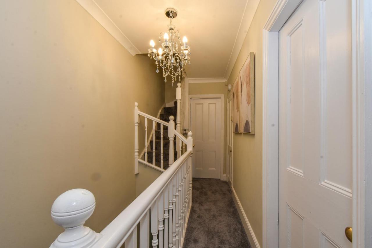 Holly House 3 Bedroom House *