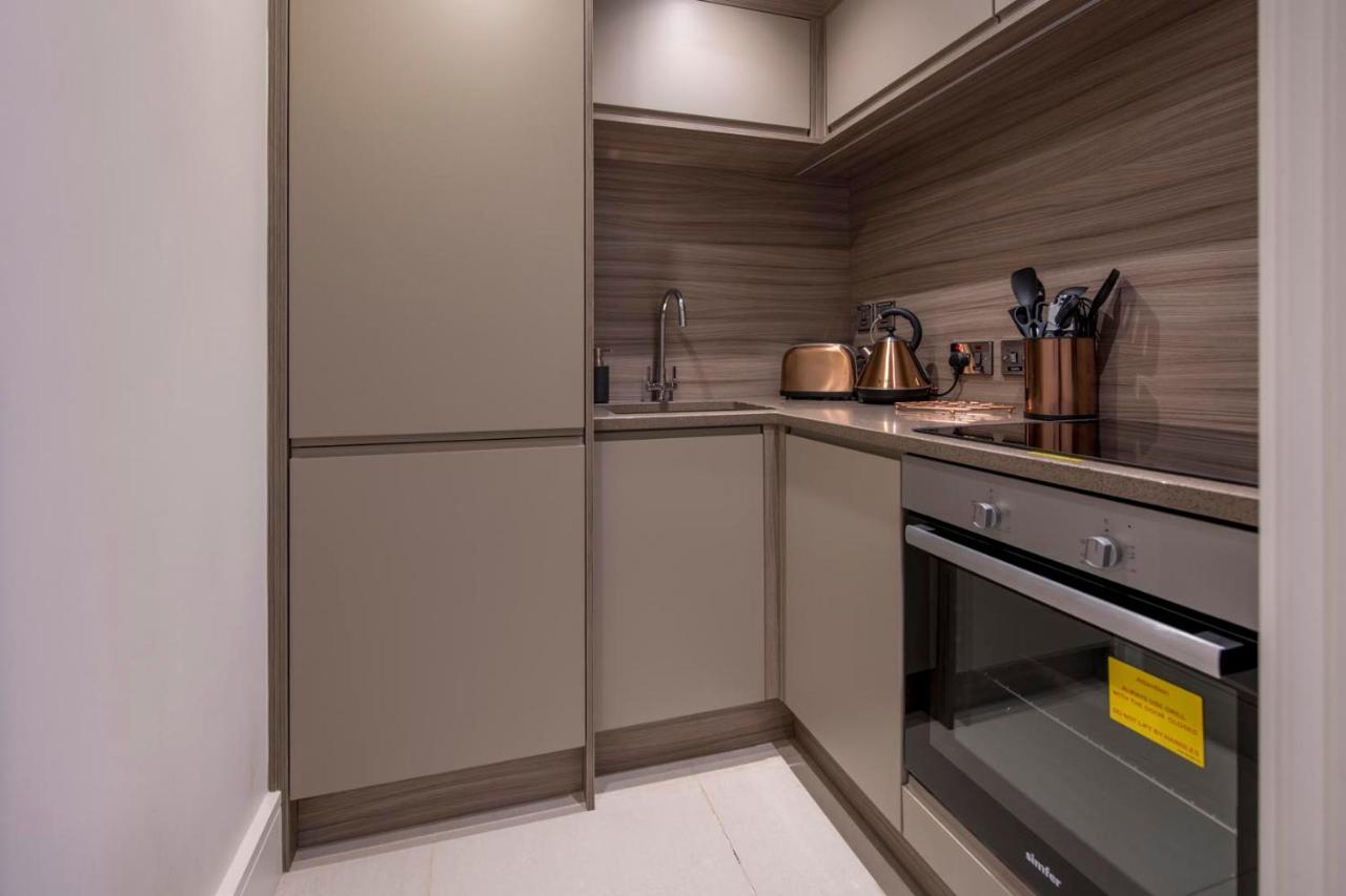 Chocolets - The Joseph Rowntree Apartment