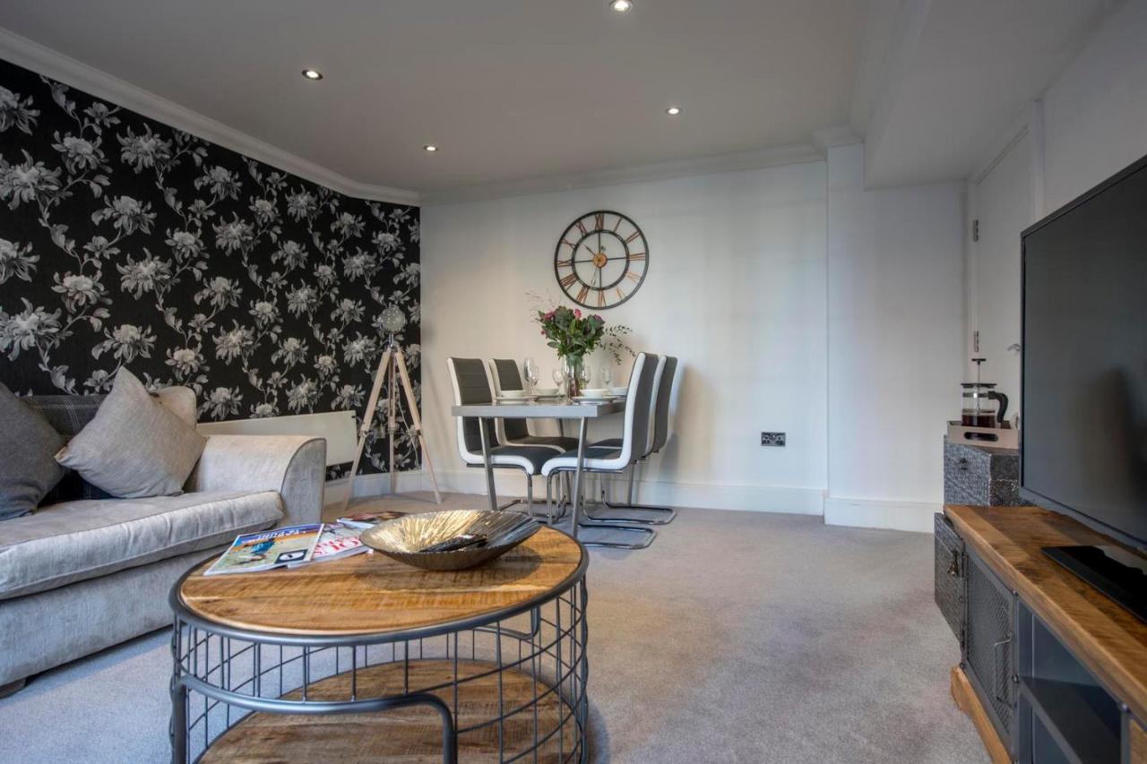 Chocolets - The Joseph Rowntree Apartment *