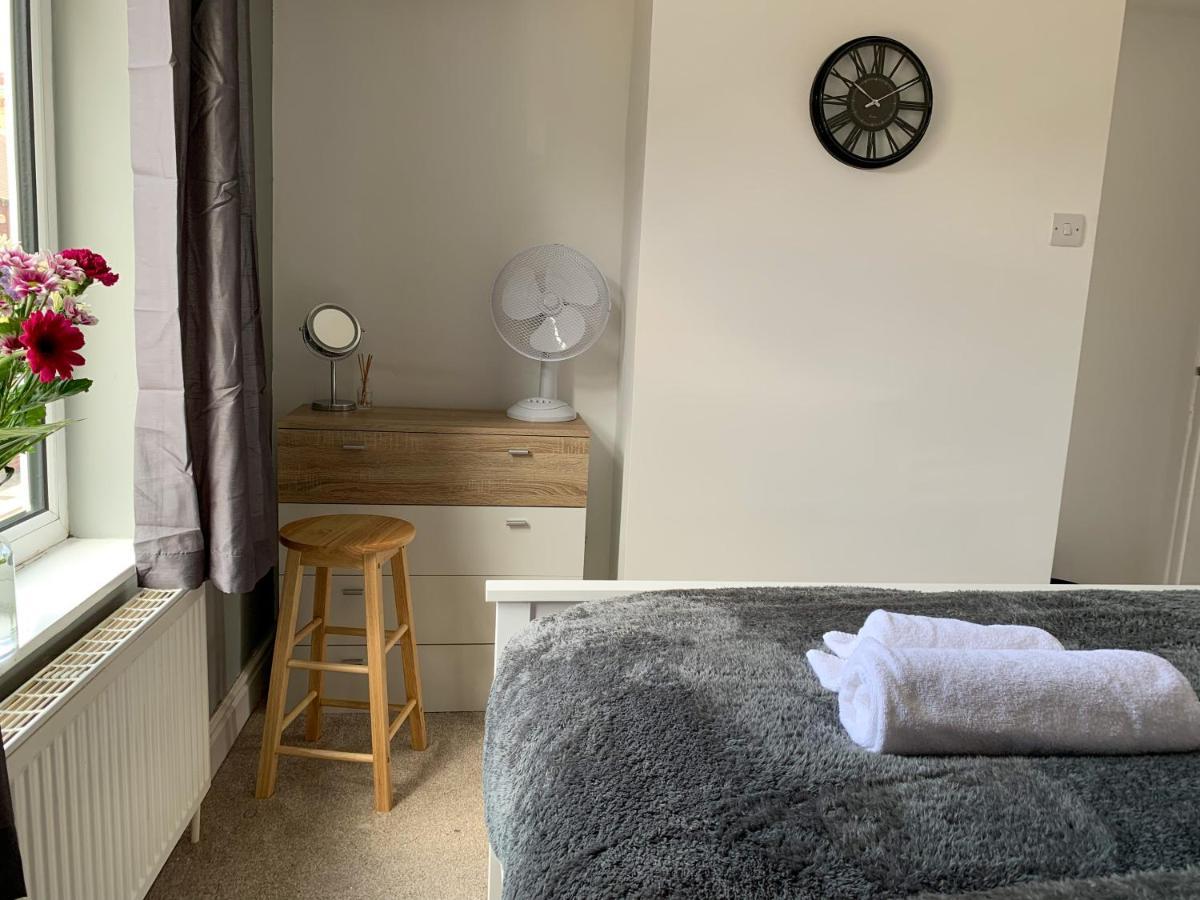 Apartment The Kensingston - Quaint Victorian With Free Parking