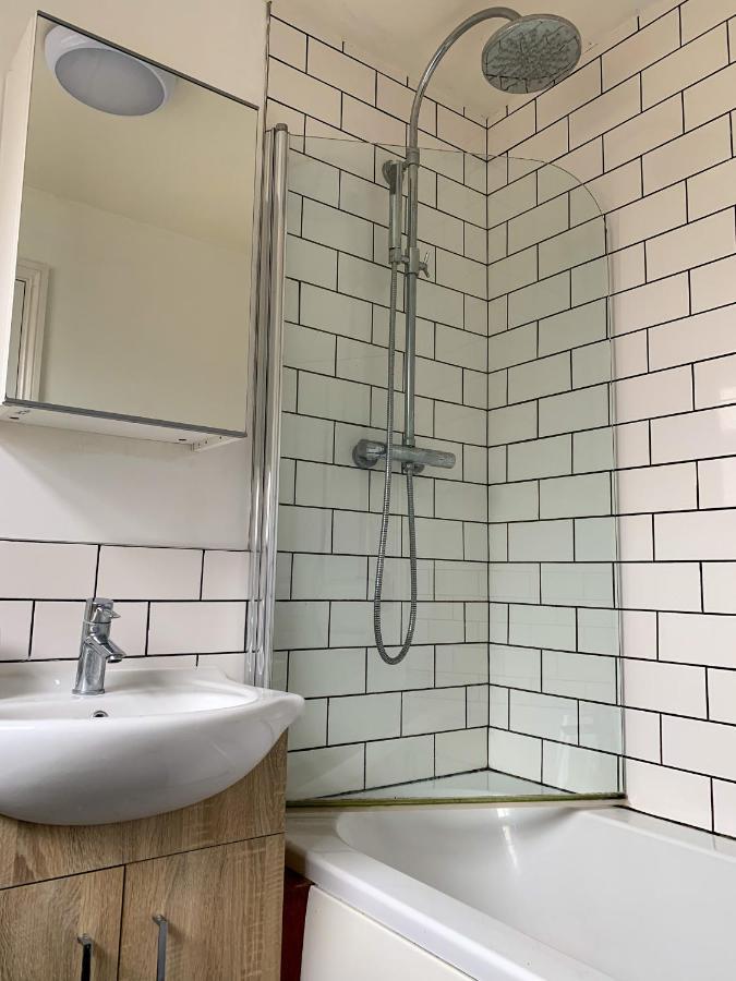Apartment The Kensingston - Quaint Victorian With Free Parking *