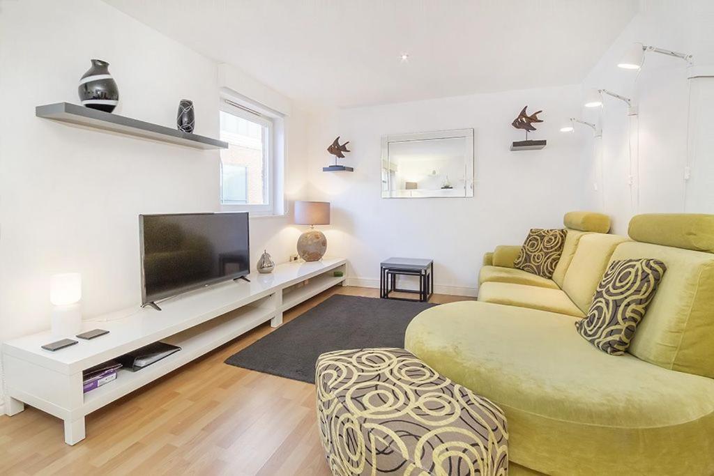Holiday home House- Long Only York
