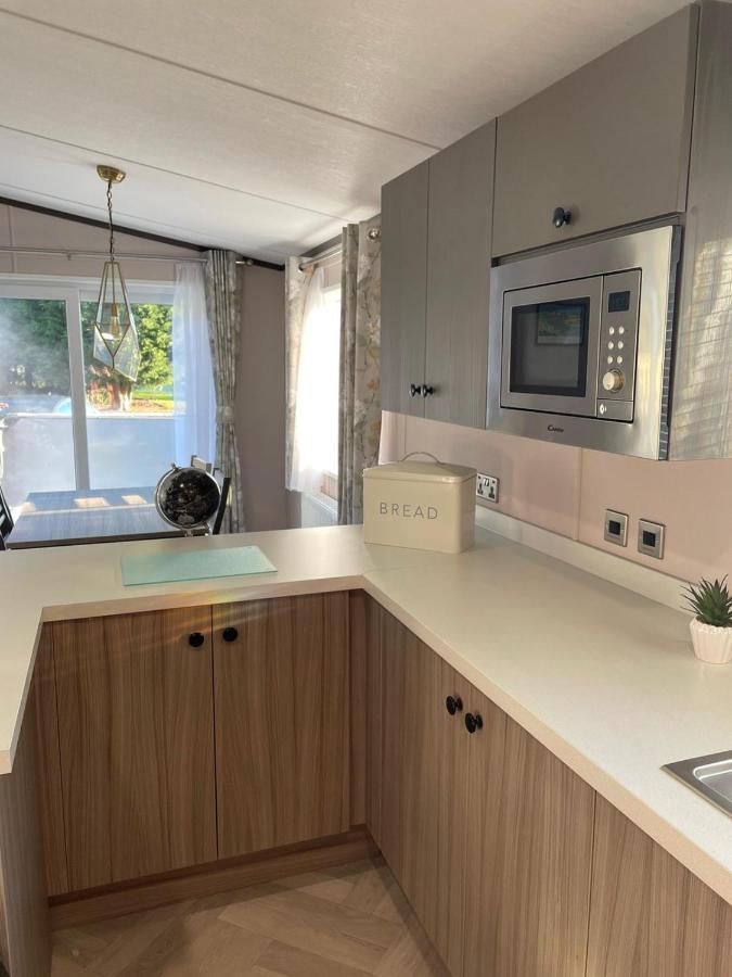 Gleneagles With Hot Tub Holiday home York
