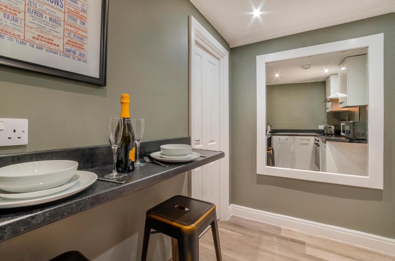 Gillygate Boutique Apartment- Stunning Centre 1 Bedroom Apartment York