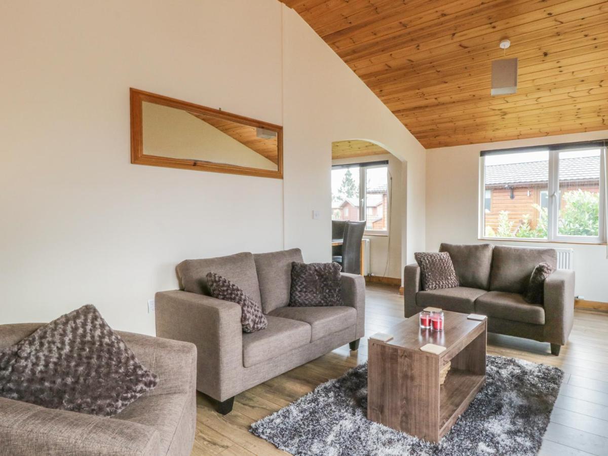 6 Manor Park, Holiday home York