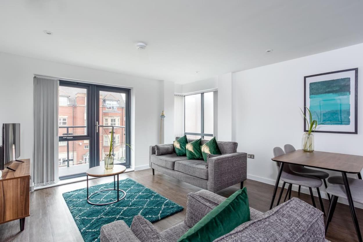 Zeni, Ouse Court Lovely 2 Bed * York