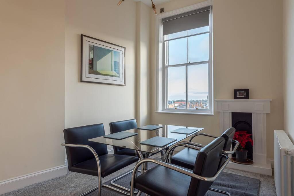 Apartment Luxury Rowntree House Across From The Shambles *