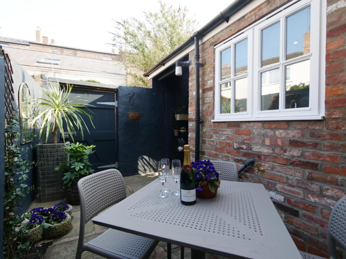 Holiday home Bar Cottage-city Views-sleeps 5