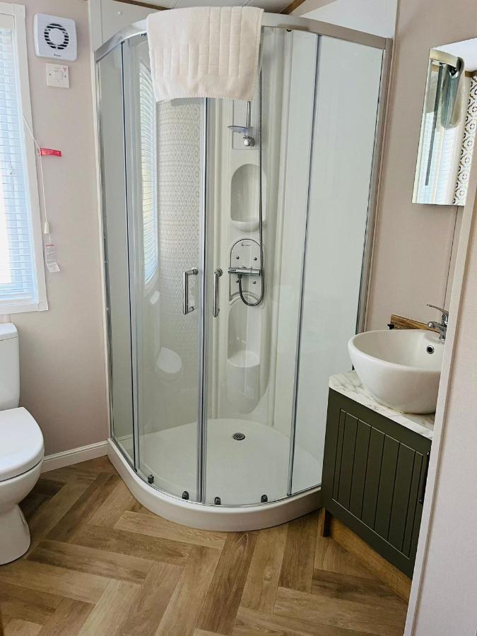 Holiday home Hawthorne With Hot Tub *