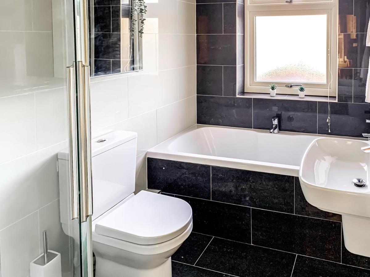 Apartment The Vines - Stunning Period With Free Parking York