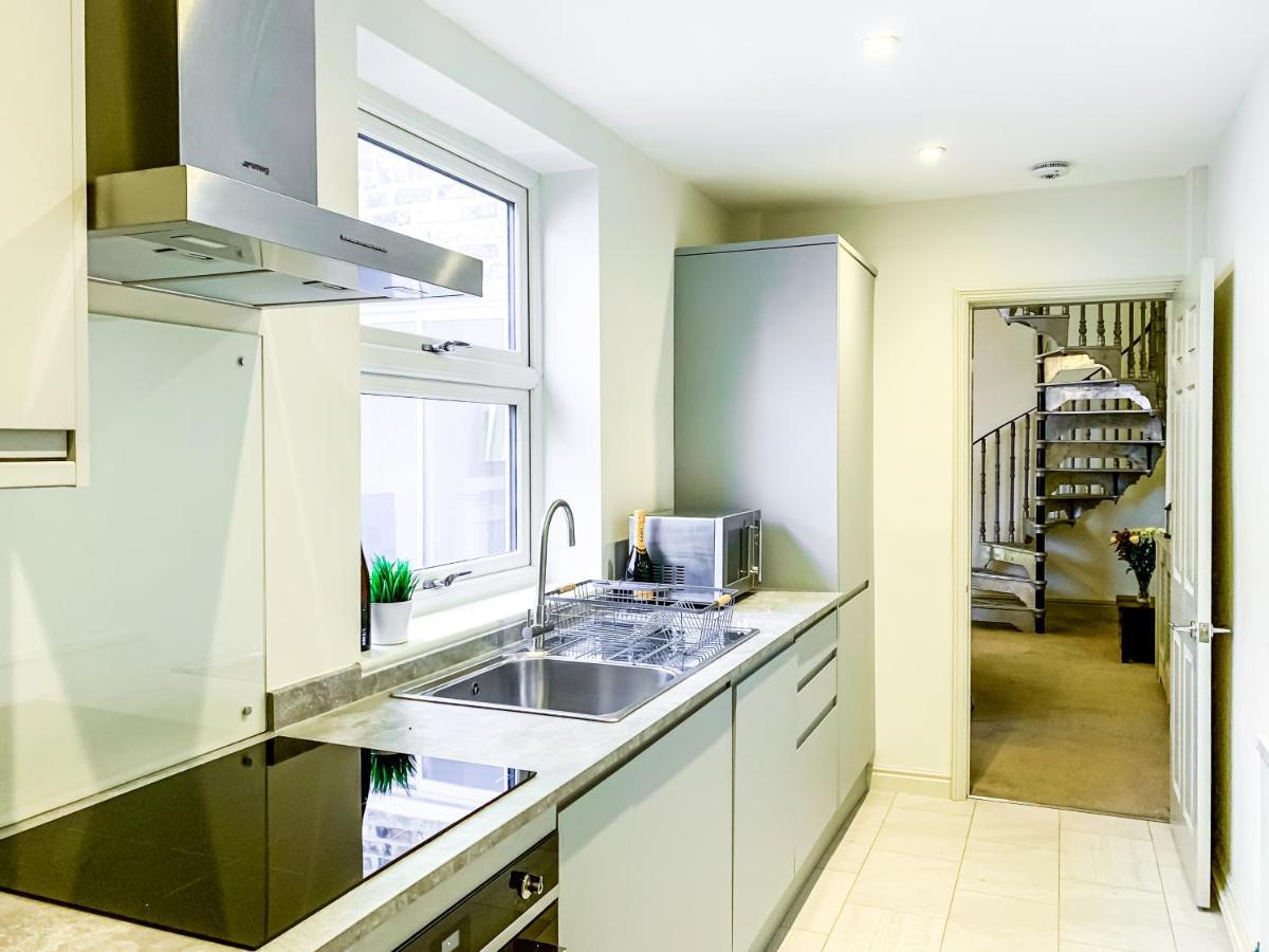 The Vines - Stunning Period With Free Parking Apartment York
