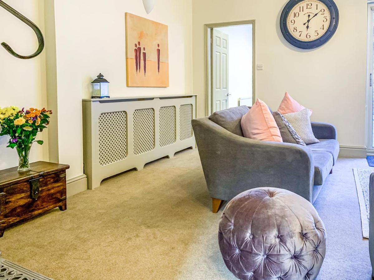 The Vines - Stunning Period With Free Parking * York