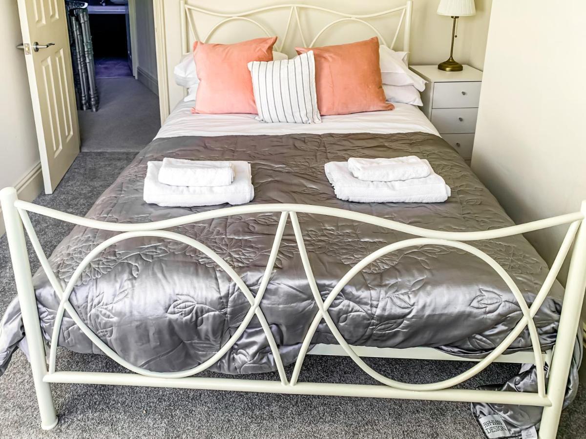 The Vines - Stunning Period With Free Parking Apartment