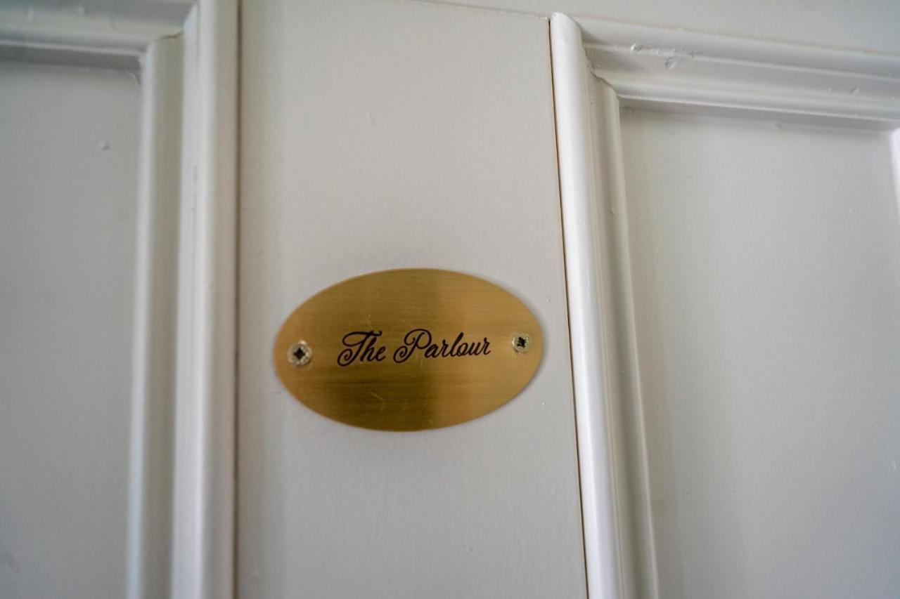 The Parlour At Dukes Townhouse *