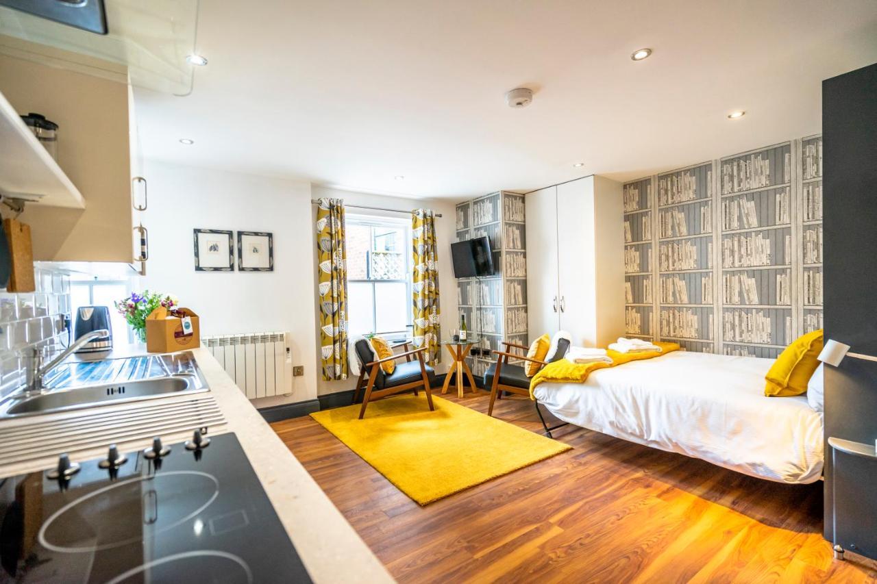 Robson House 3 Apartment York