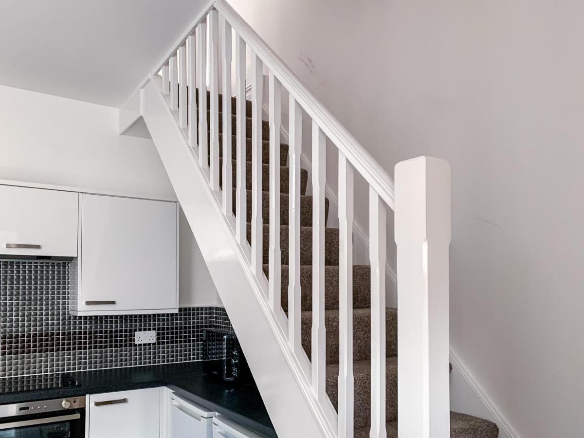 Apartment Maple House - Quaint Victorian With Free Parking York