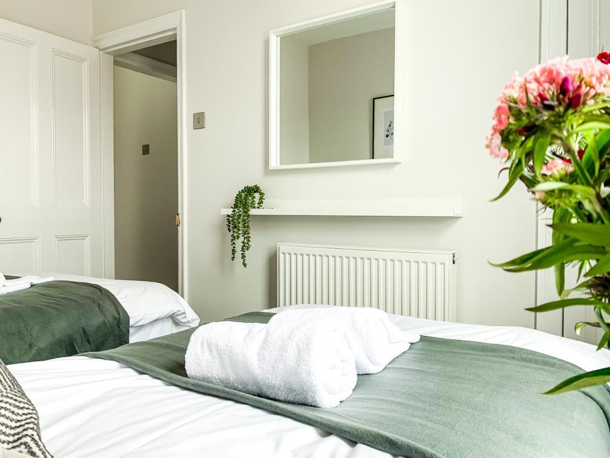 Maple House - Quaint Victorian With Free Parking * York