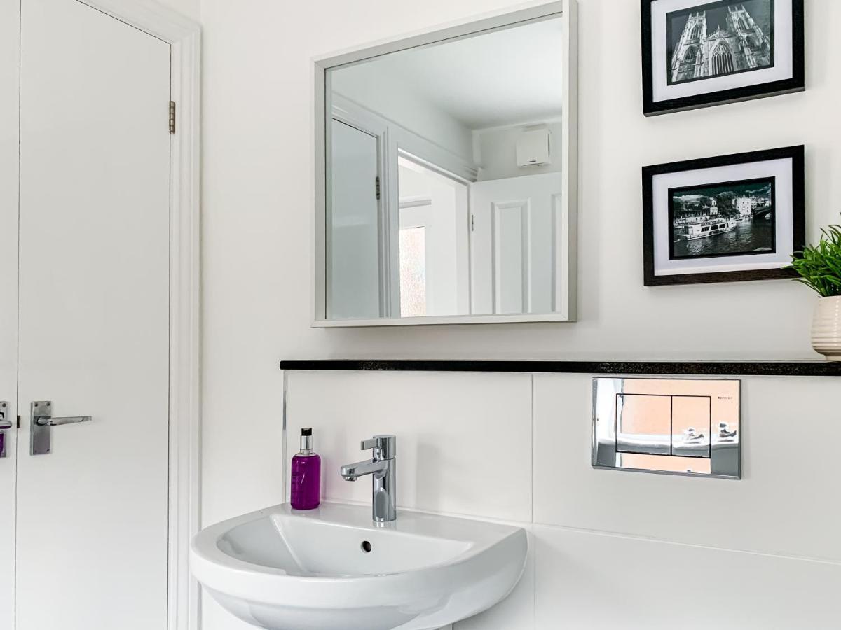 Apartment Maple House - Quaint Victorian With Free Parking York
