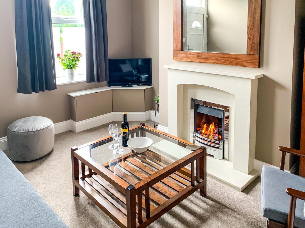 Maple House - Quaint Victorian With Free Parking York