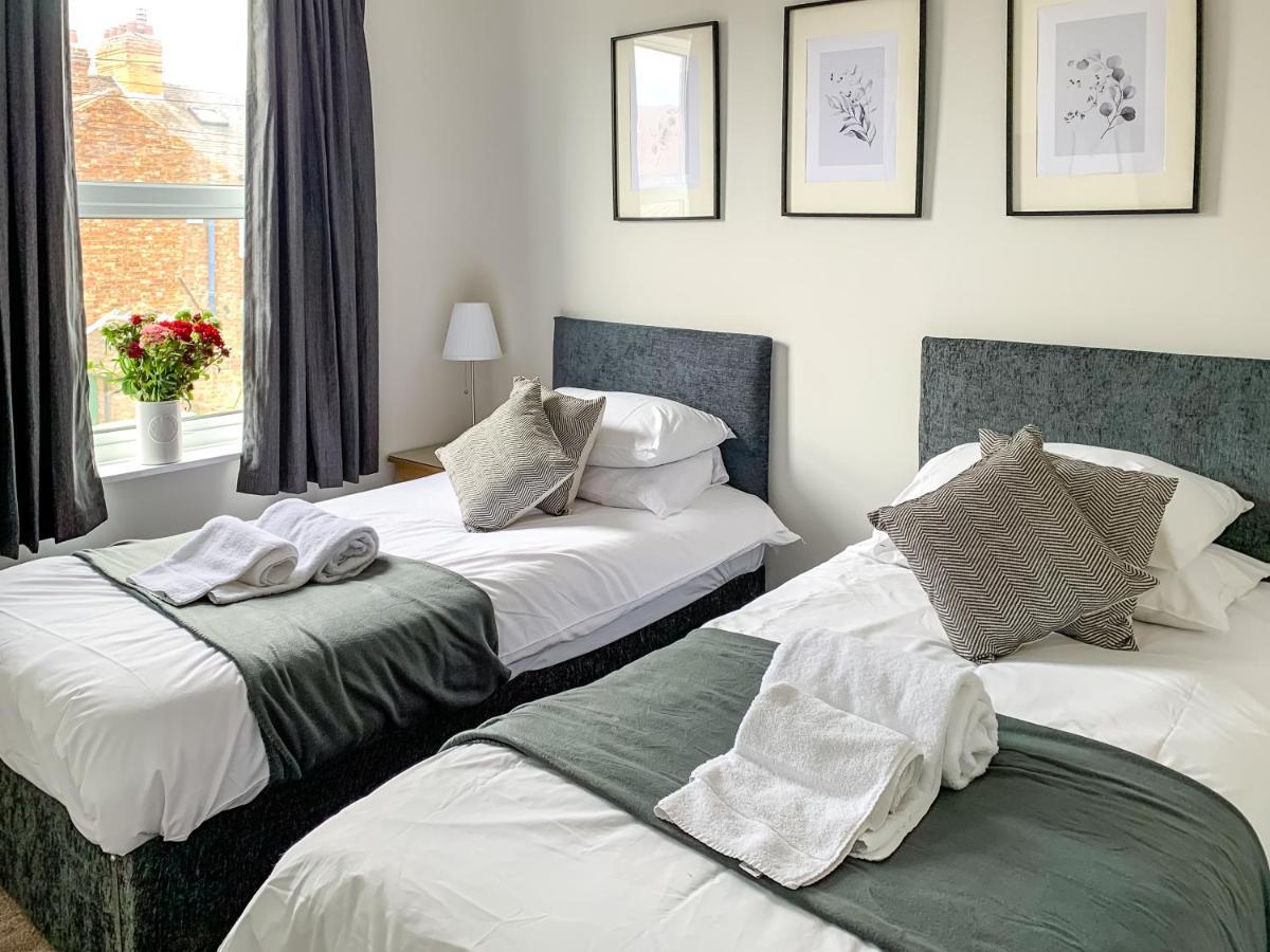 Apartment Maple House - Quaint Victorian With Free Parking York