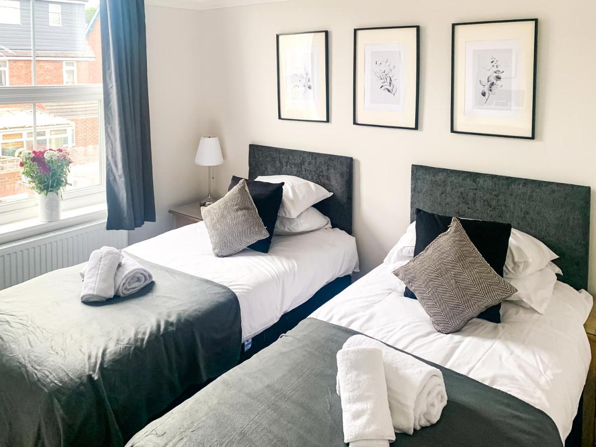 Cedar House - Quaint Victorian With Free Parking Apartment York