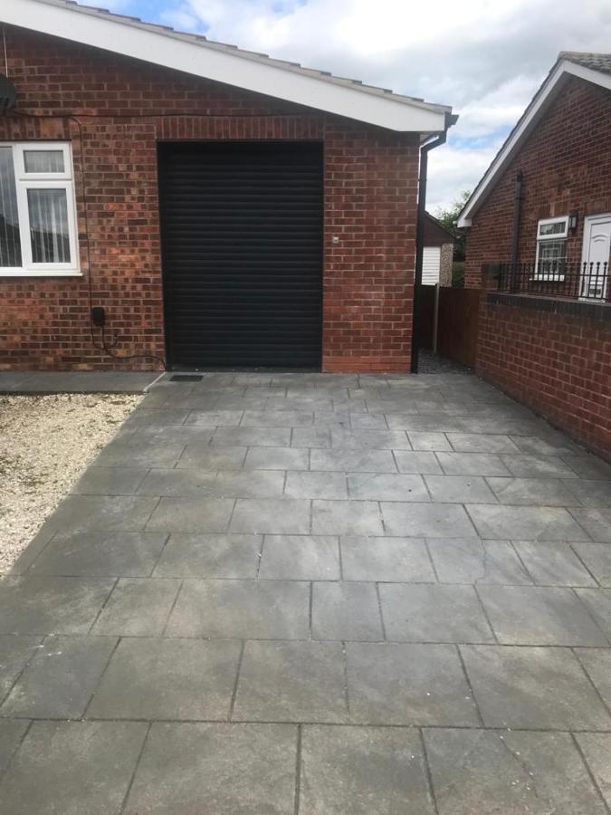 Garden Flat Near The Of Holiday home *